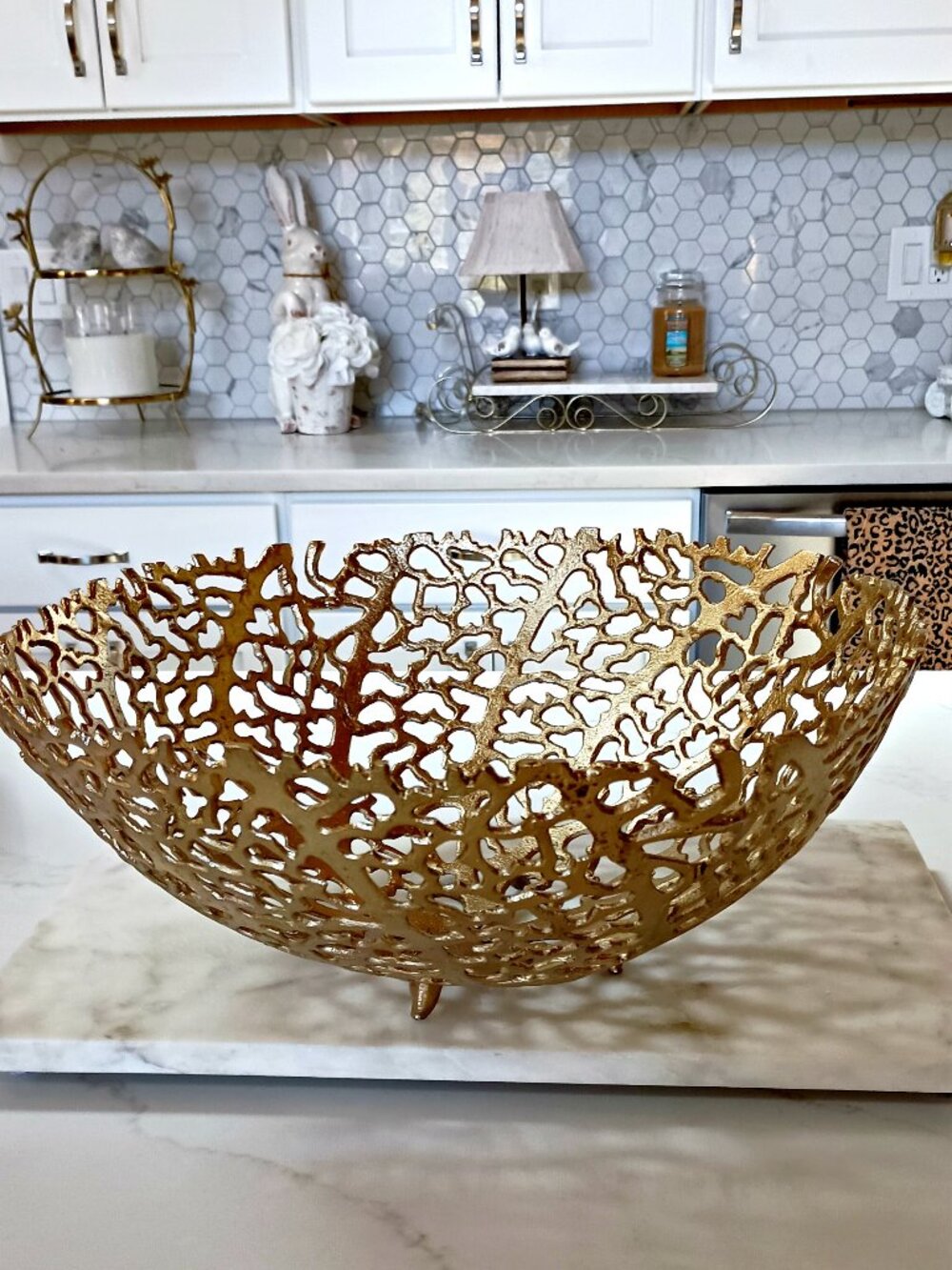 NEW! ORNATE METAL LARGE CENTERPIECE FOOTED BOWL